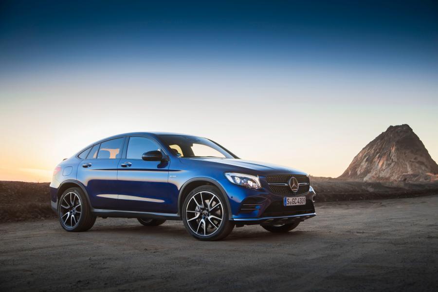  Mercedes-AMG GLC43 4Matic Coupe 2016 года  (WW) (фото 17 из 46)